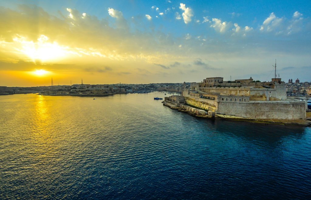 Malta Valette Hafen 1024x658 1