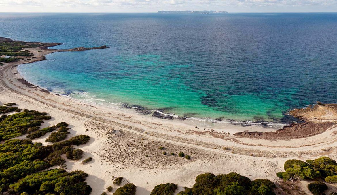 Hüllenlos Sonnenbaden: Die 10 besten FKK-Strände auf Mallorca