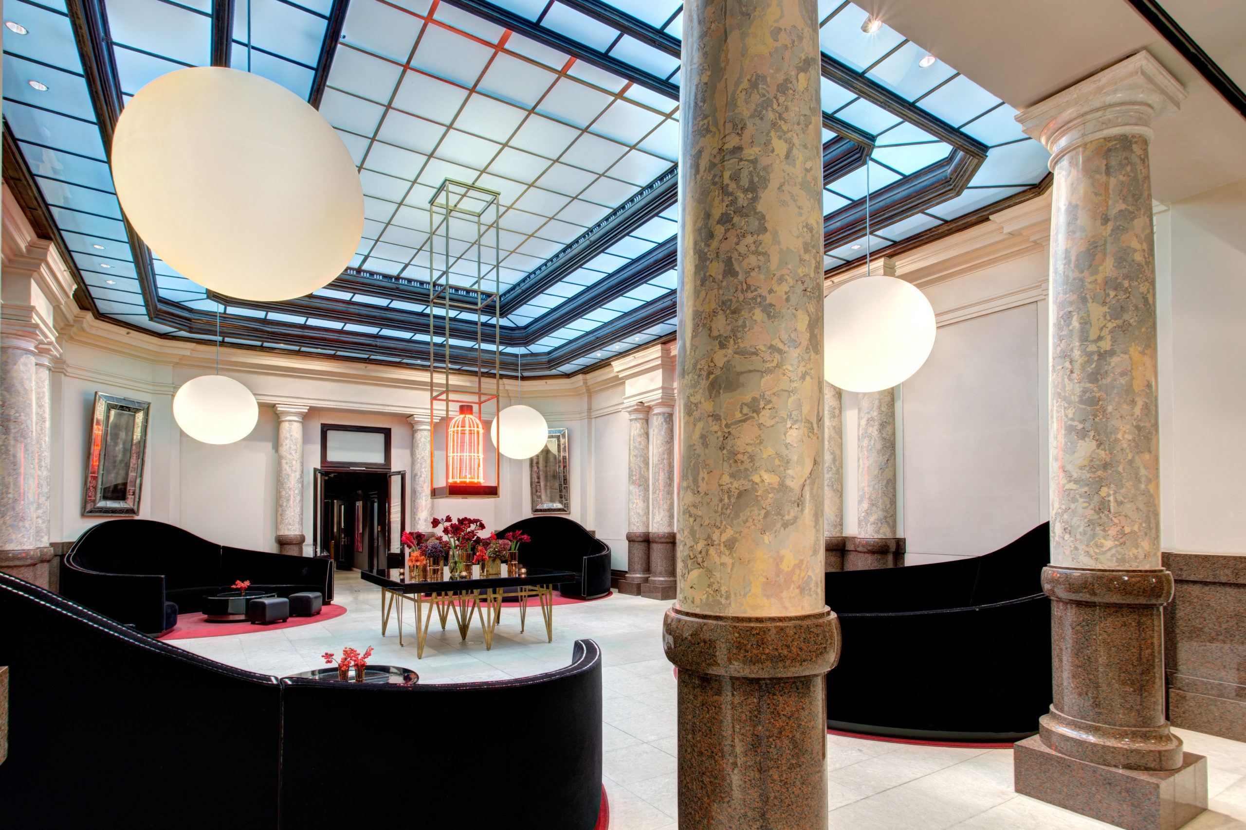 1 RFH Hotel de Rome Lobby scaled