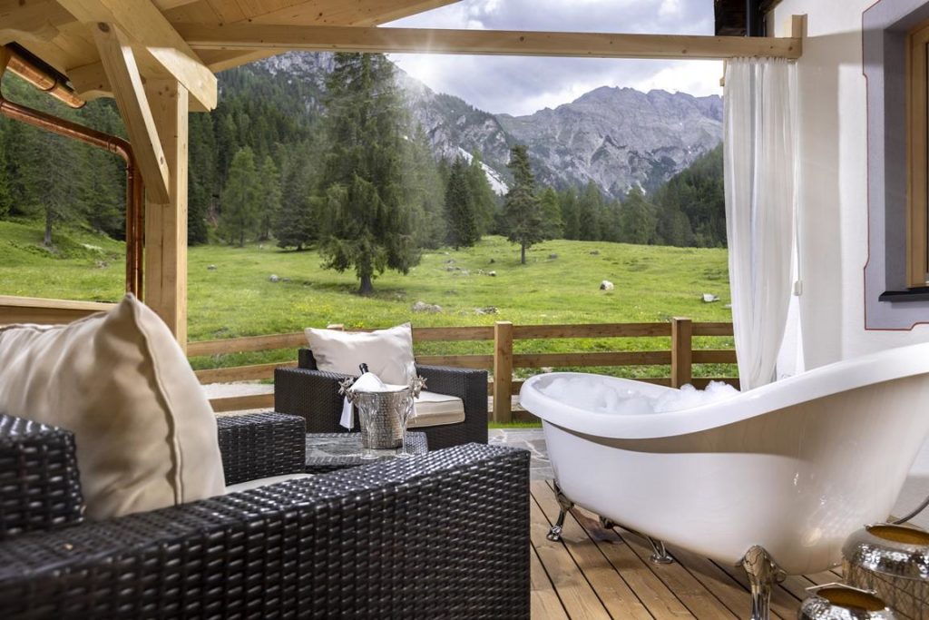 Almwellness Resort Tuffbad Chalet © Martin Lugger 6