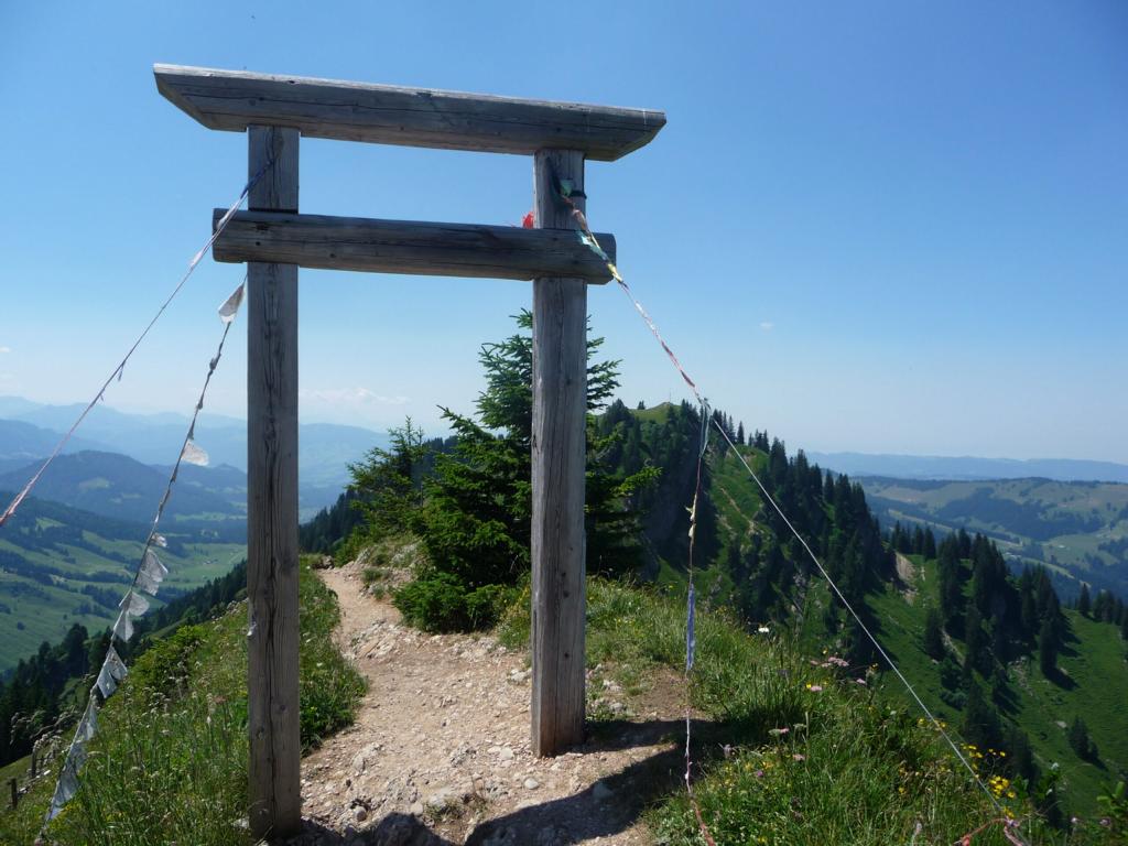 Porta alpinae Luftiger Grat scaled 1