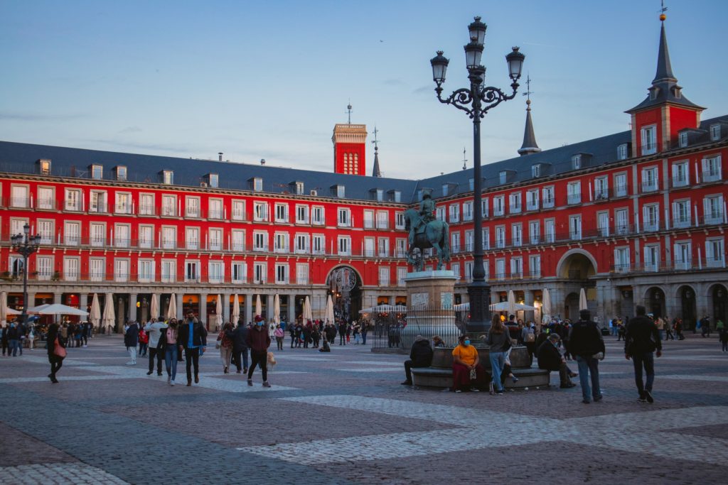 Madrid Plaza Mayor Eduardo Rodriguez unsplash